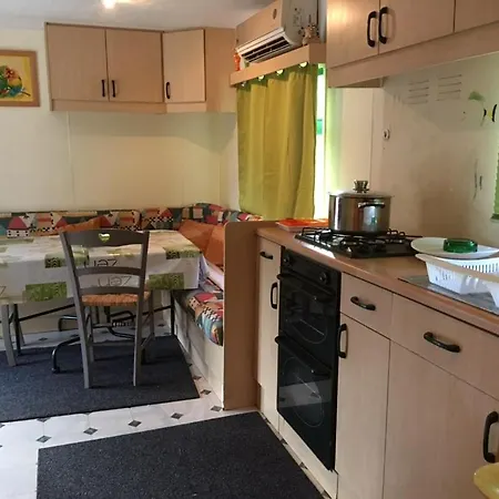 Camping Parc Des Oliviers